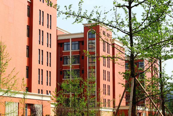乐山市医药科技高级技工学校成都校区