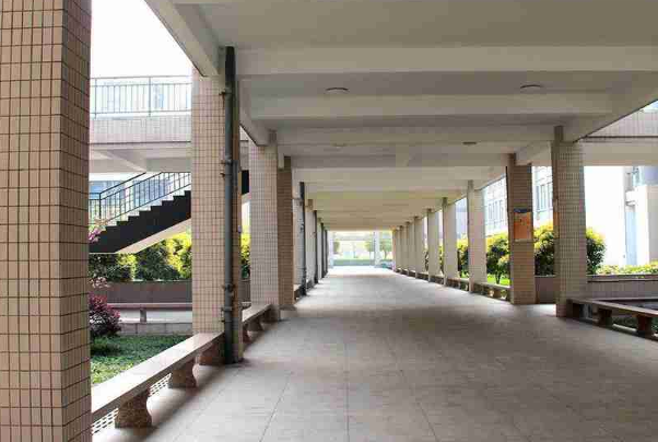 中国五冶高级技工学校