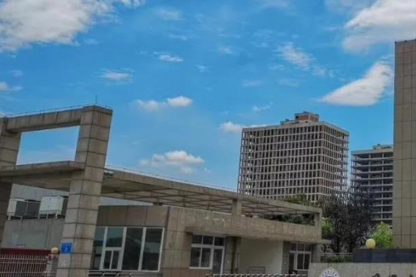 四川仪表工业学校