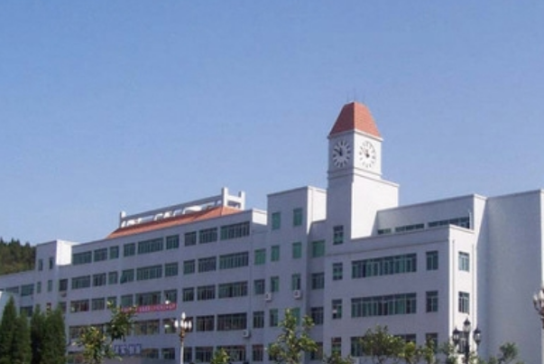 绵阳水利电力学校