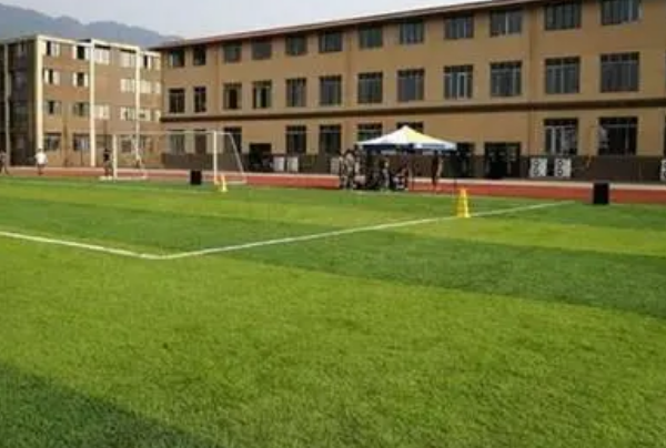 资阳师范学校五年制大专就业率怎么样?毕业好找工作吗?