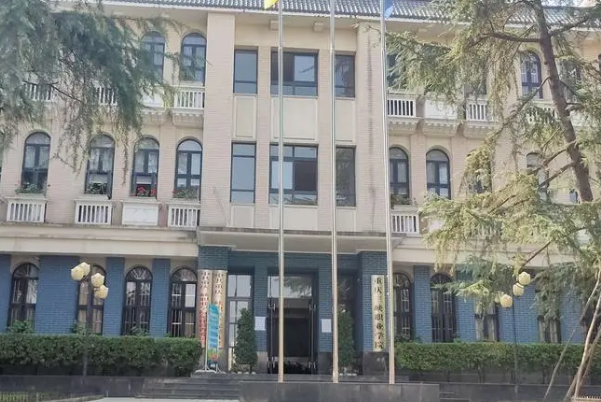 重庆三峡职业学院