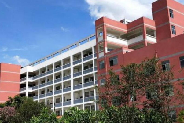 遂宁鸿图电子电路技术职业学校制造工艺专业怎么样?专业介绍
